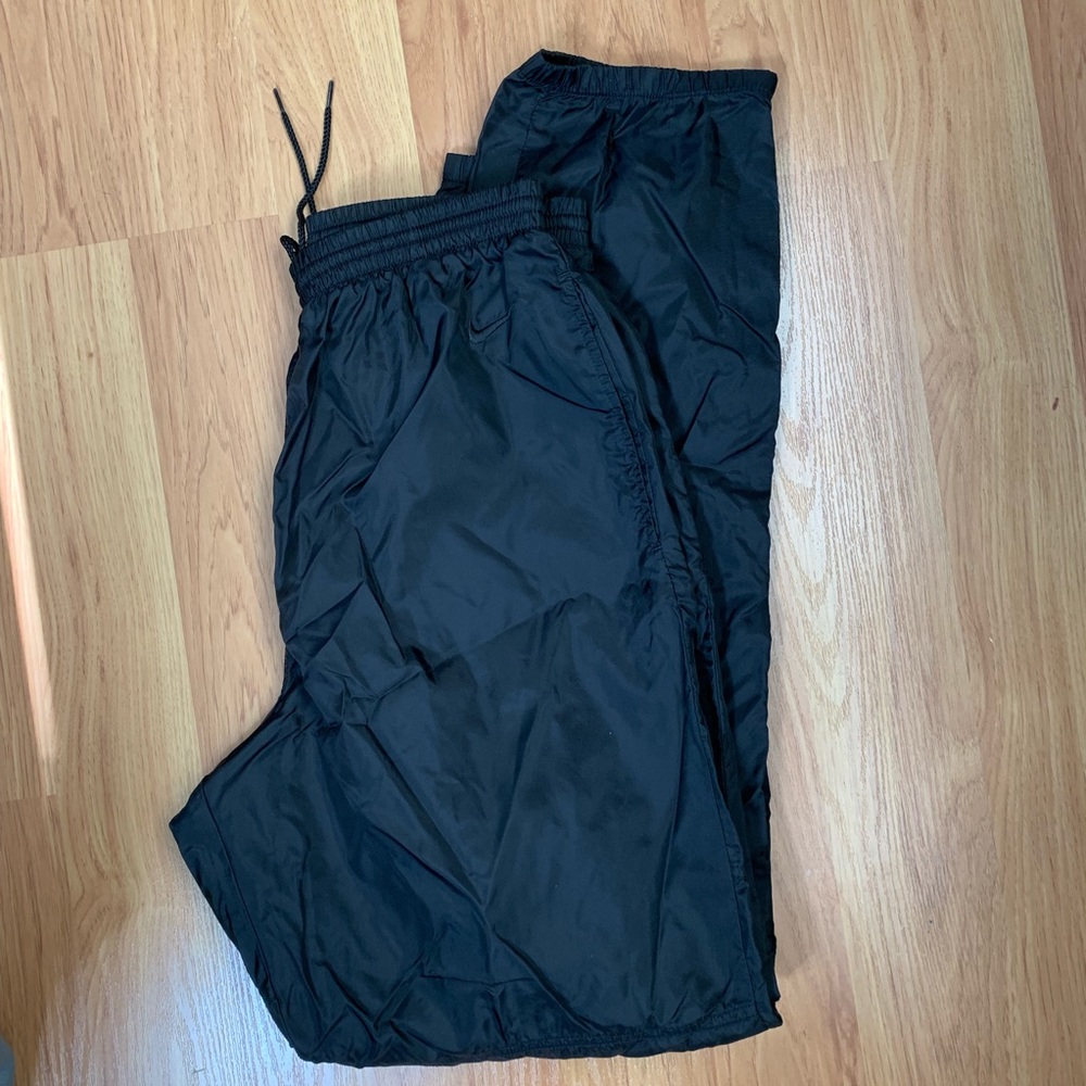Men’s Nike wind track pants size large
